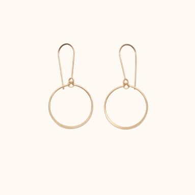Betsy & Iya’s Gold Circle Earrings: My Everyday Essential