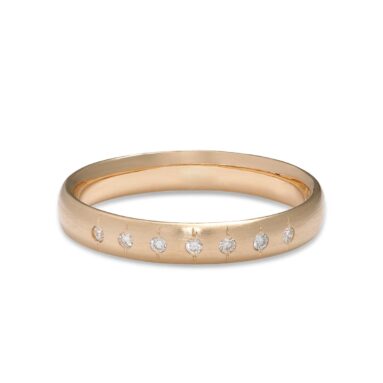 Betsy & Iya’s Vintage Gold Band: My Everyday Staple