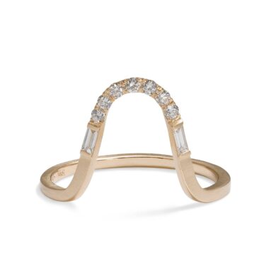 Betsy & Iya’s Levo Ring: My Everyday Sparkle