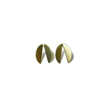 Betsy & Iya Floret Earrings: My New Everyday Staple