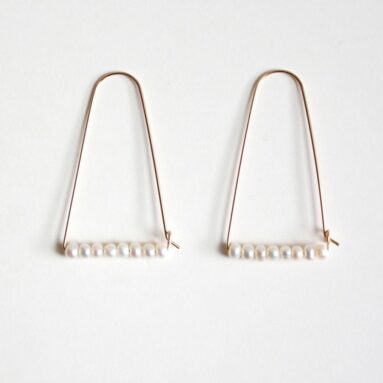 Betsy & Iya’s Pearl Hoops: My New Everyday Obsession