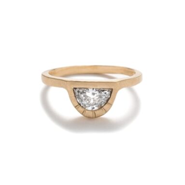 Betsy & Iya’s Omnia Ring: Sparkling Half-Moon Magic ✨