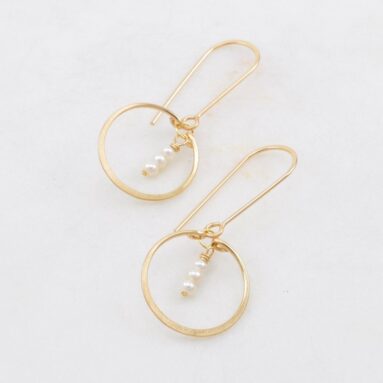 Betsy & Iya Earrings: Delicate Pearls & Sparkle ✨