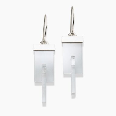 Betsy & Iya Clahr Earrings: My New Everyday Staple