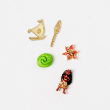 Distinctive Gift – Disney Princess Moana Charm Set – Think Goodness