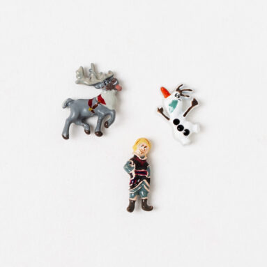 Wonderful Gift – Disney Frozen Kristoff &amp; Friends Charm Set – Think Goodness